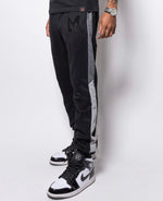 Load image into Gallery viewer, Eclipse Collegiate Joggers Black
